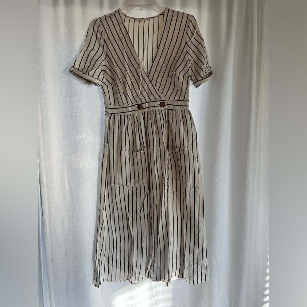 Le Lis women’s dress M cream